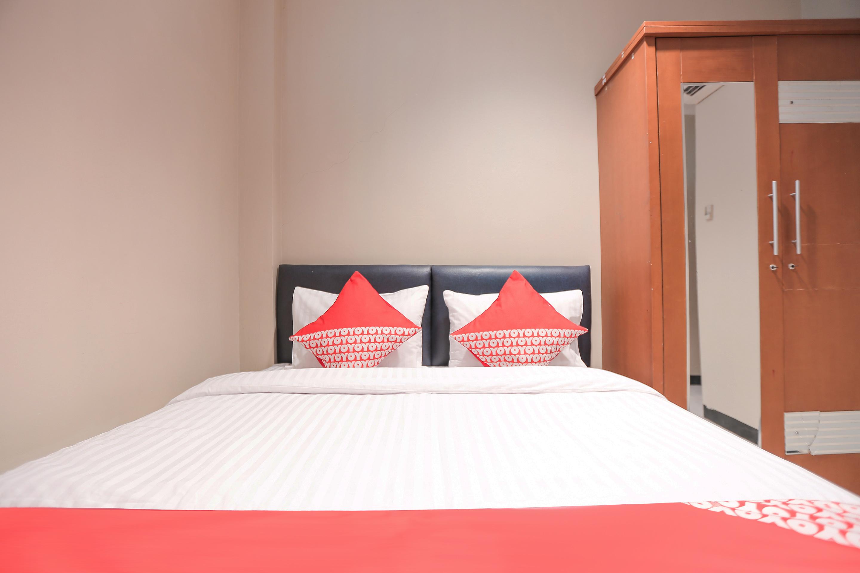 Oyo 117 Blueberry Homestay Jakarta Extérieur photo