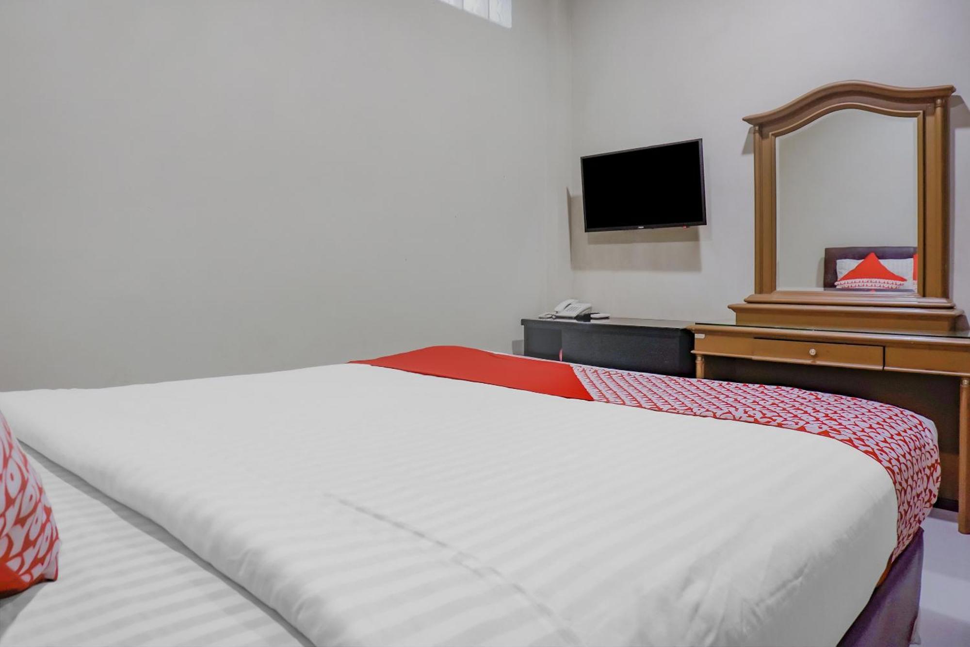 Oyo 117 Blueberry Homestay Jakarta Extérieur photo