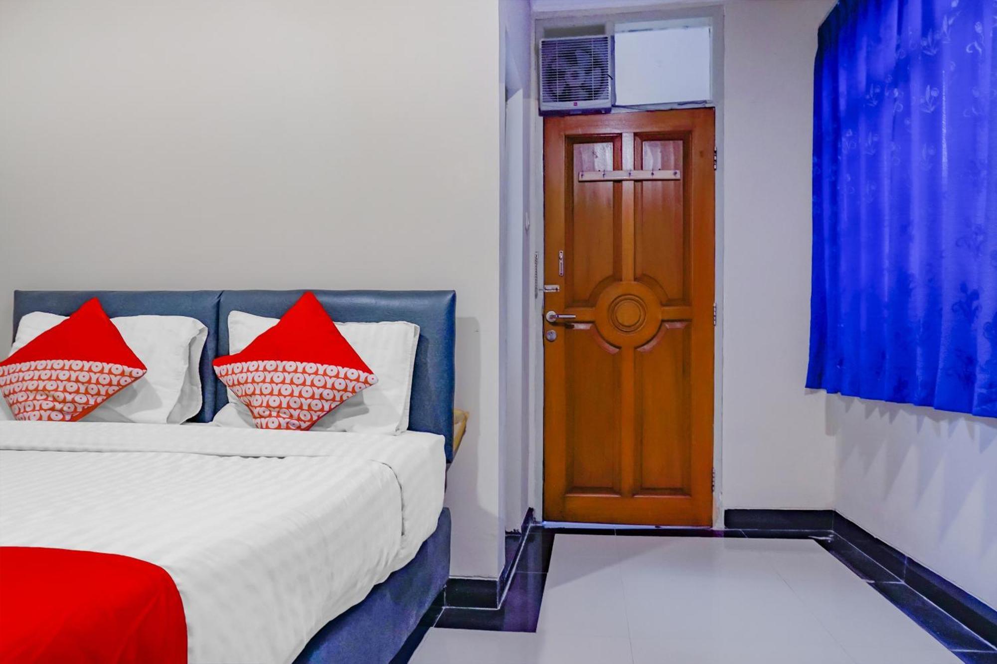 Oyo 117 Blueberry Homestay Jakarta Extérieur photo