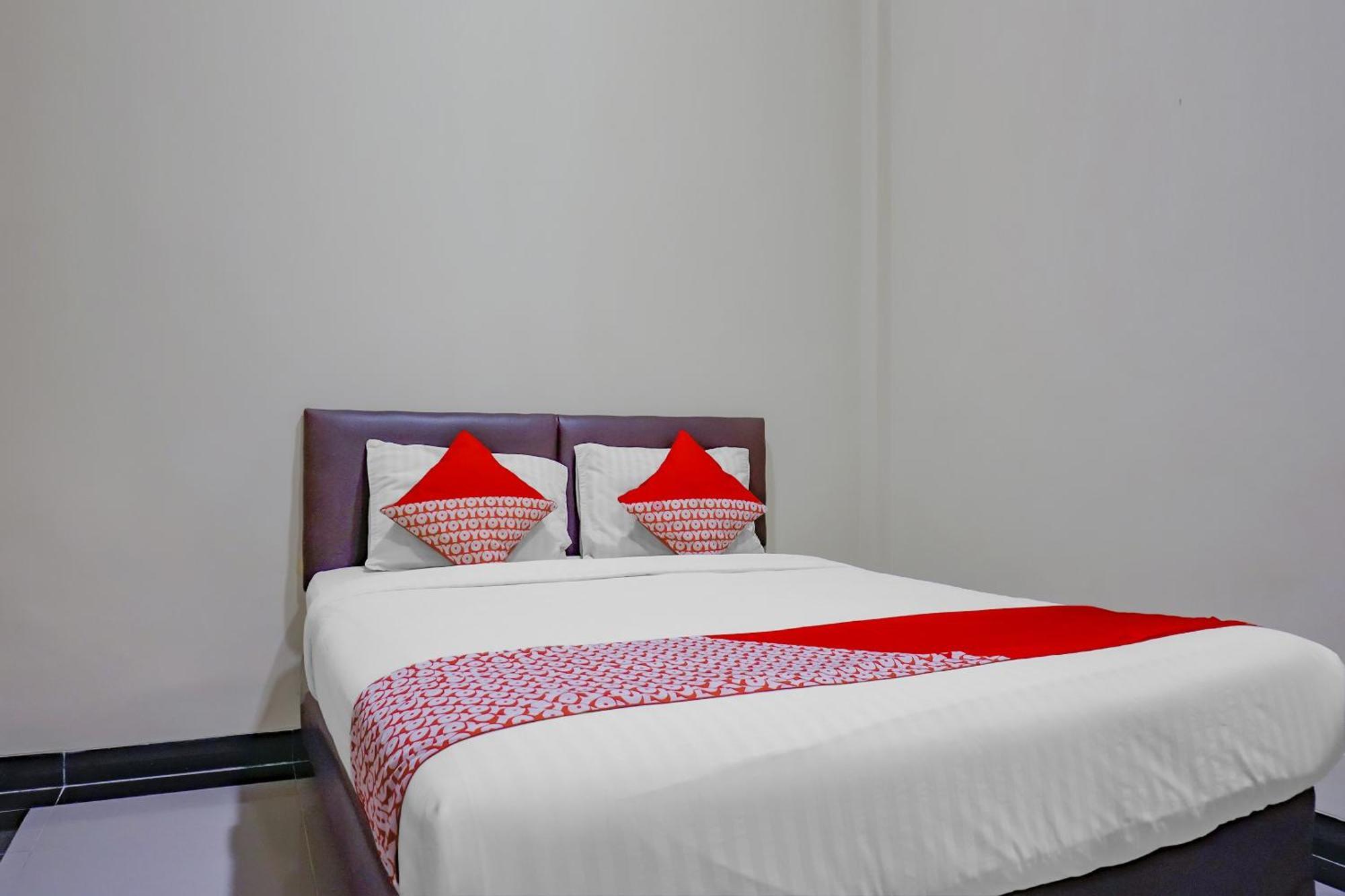 Oyo 117 Blueberry Homestay Jakarta Extérieur photo