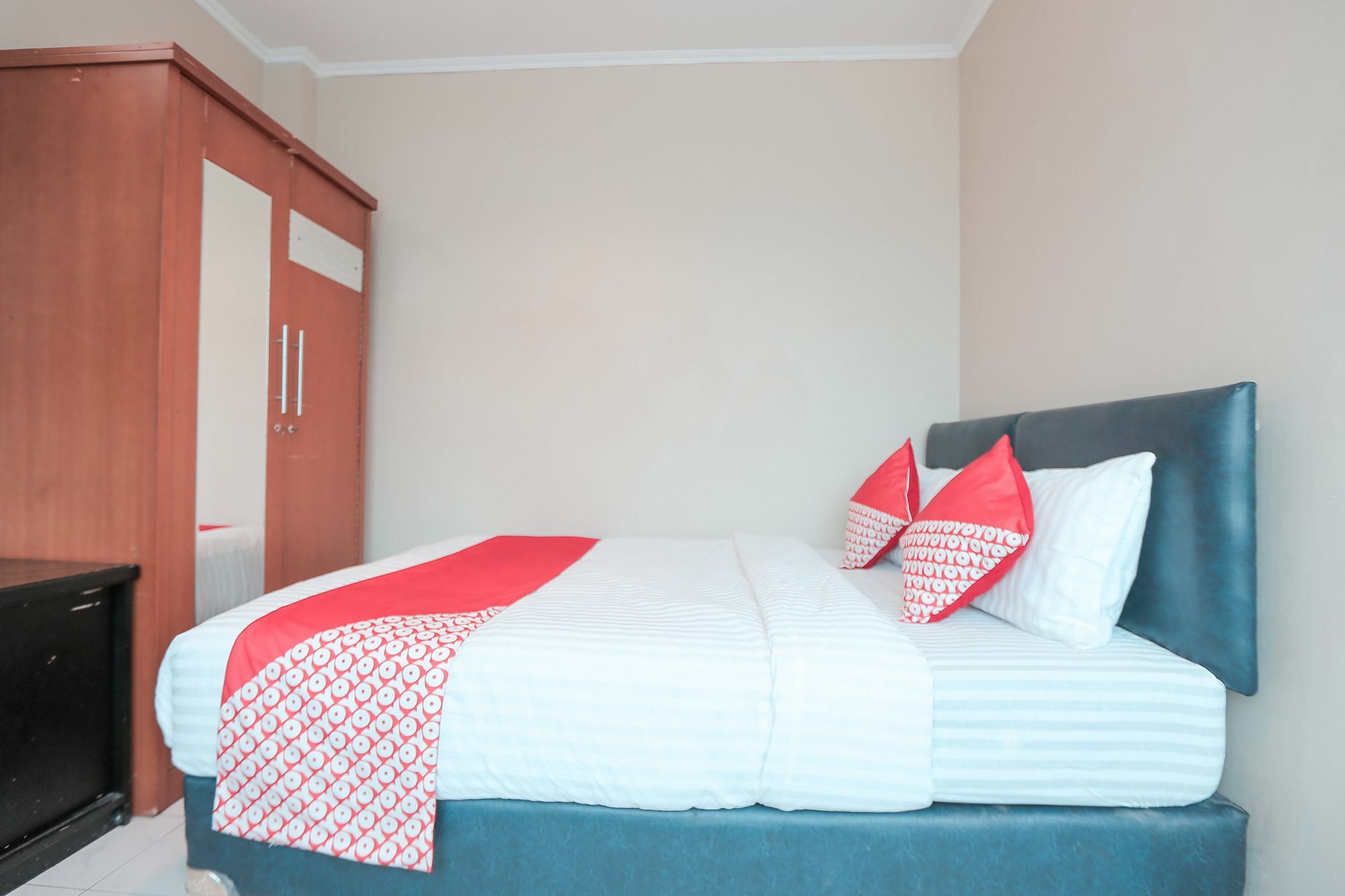 Oyo 117 Blueberry Homestay Jakarta Extérieur photo